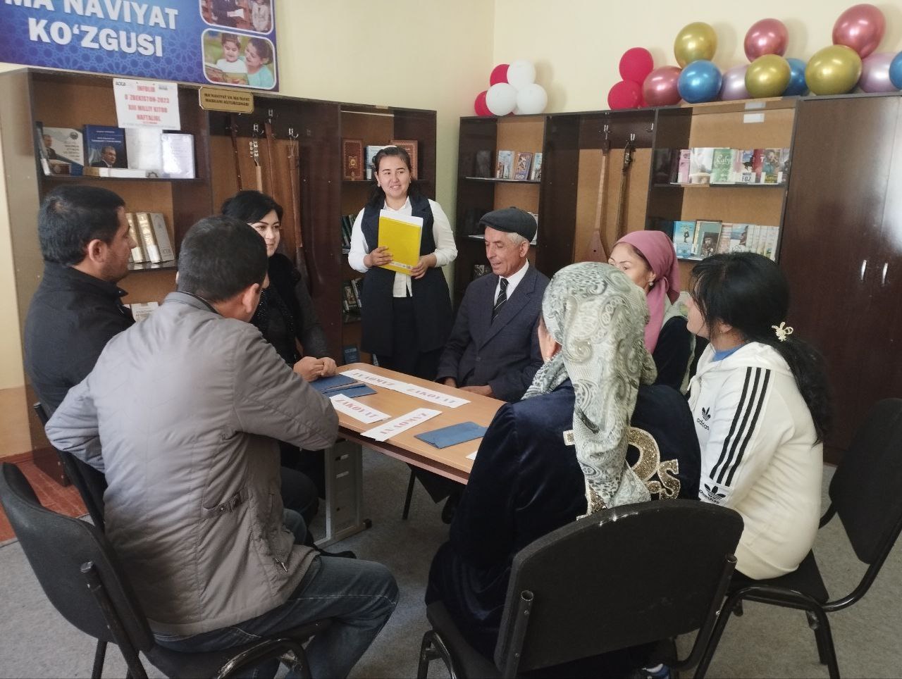 Madaniyat saroyi xodimlari o‘rtasida "Zakovat" intellektual o‘yini tashkil qilindi.